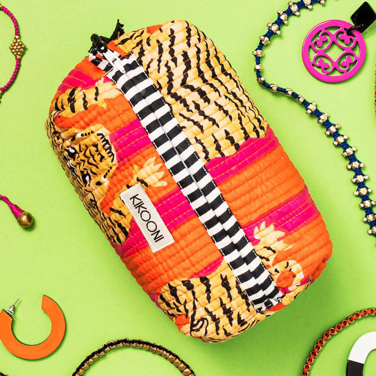 Handgemachte kleine Kosmetiktasche „Poppy Tiger"