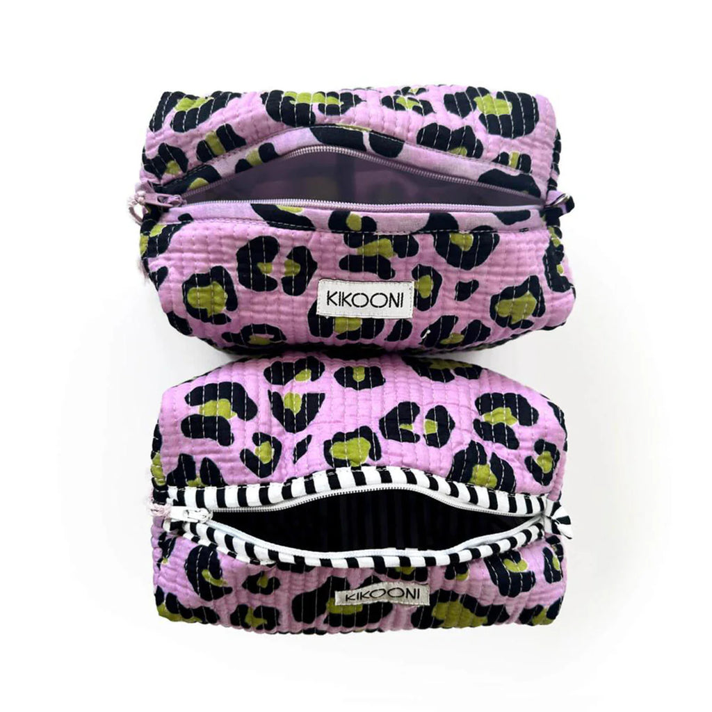 Handgemachte kleine Kosmetiktasche „Oh Leo Cosmic Lilac"