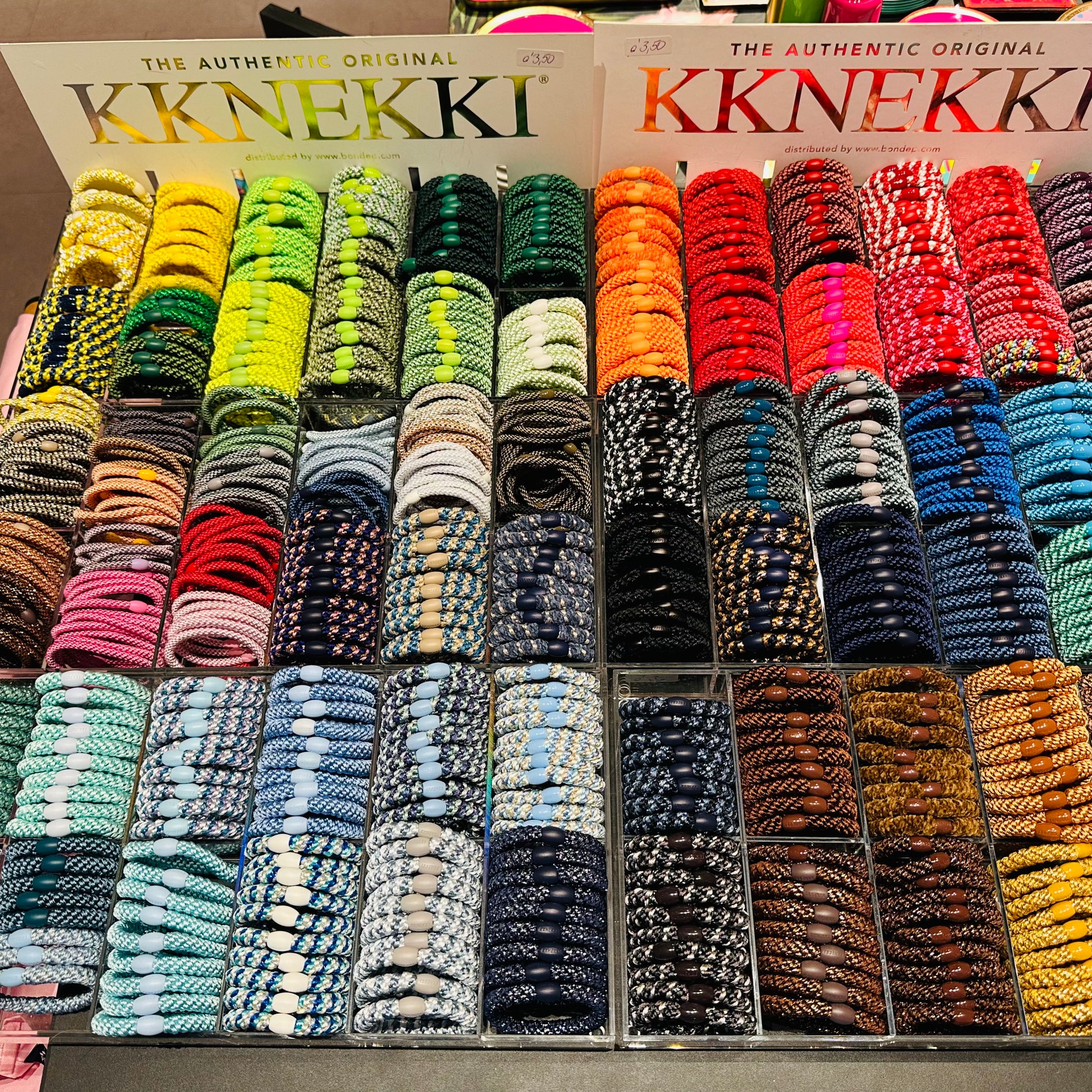 Kknekki Haargummi