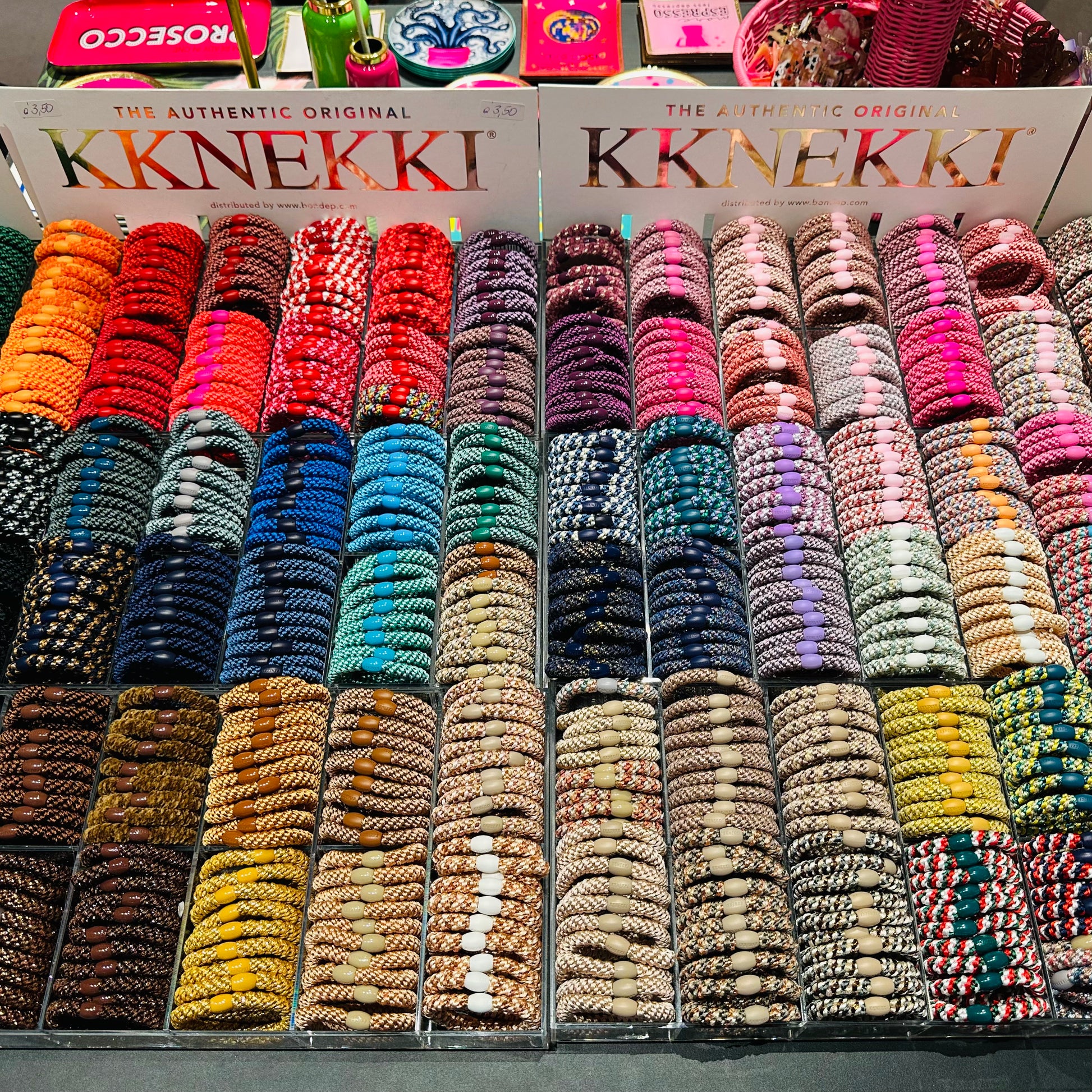 Kknekki Haargummi