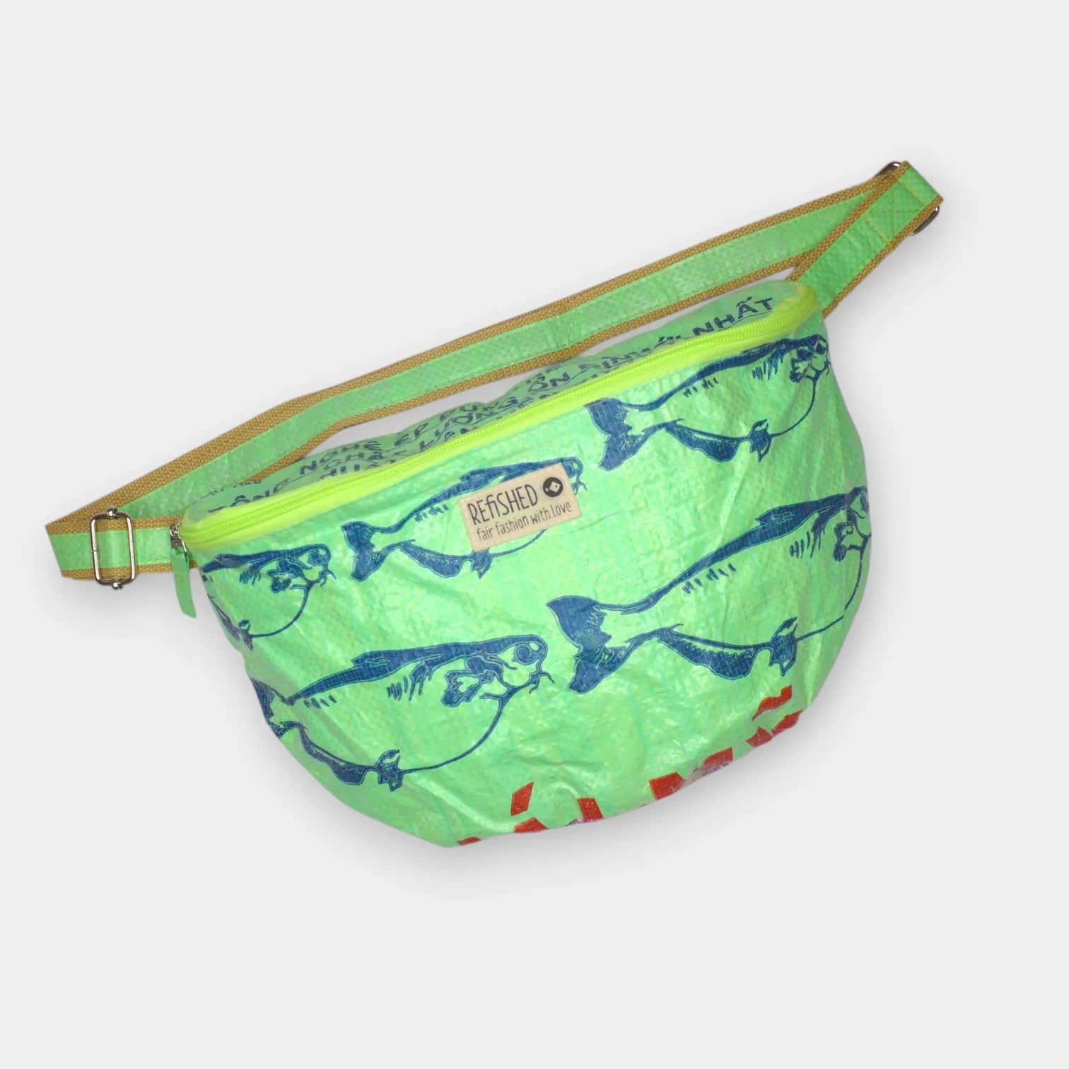 REFISHED BUM BAG XL Bauchtasche Hellgrün