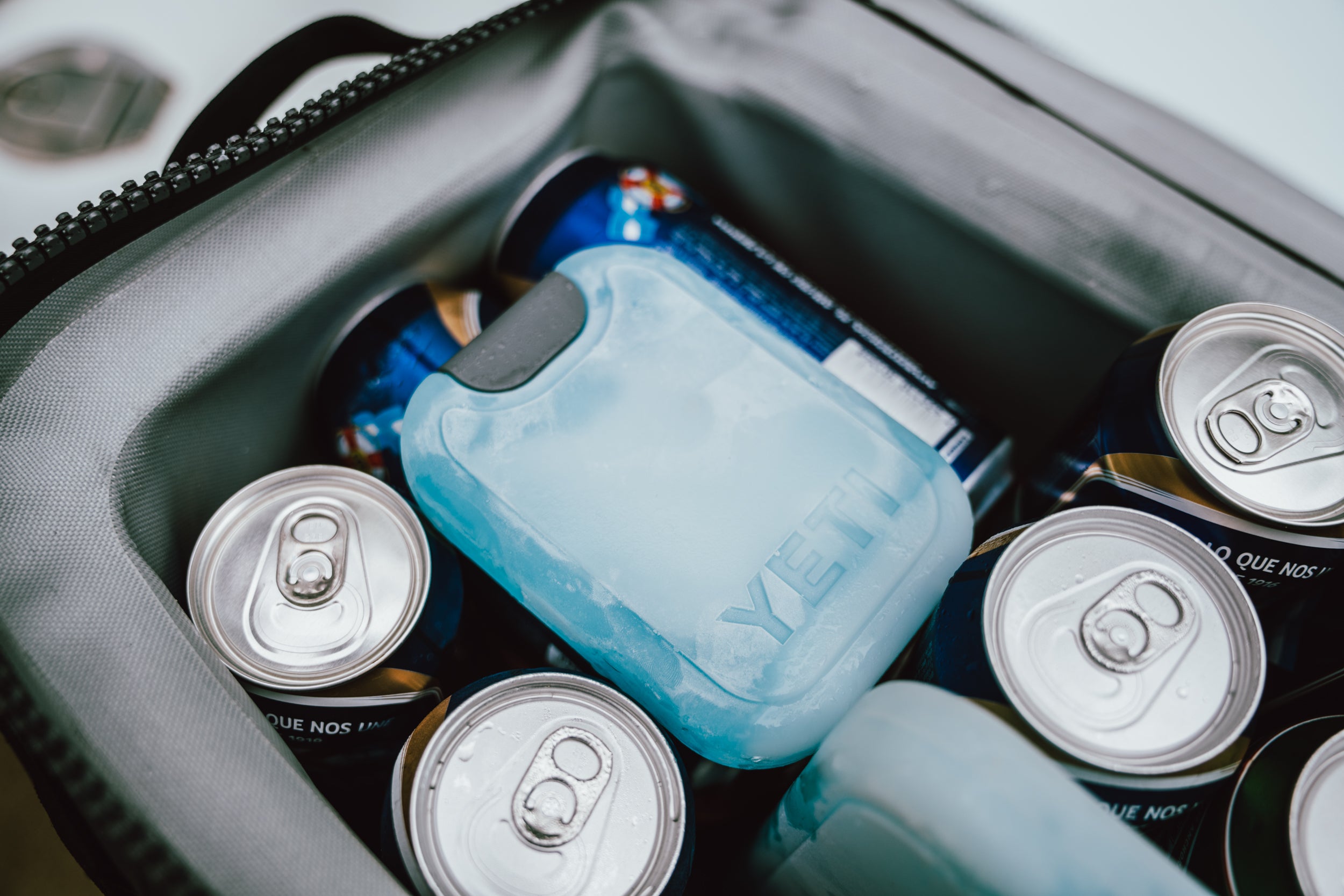 YETI Eisblock 1,8kg (Ice Block 4lb)